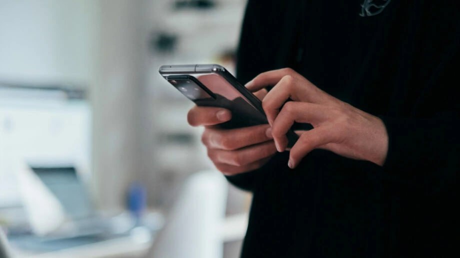 عدم دسترسی به موبایل
